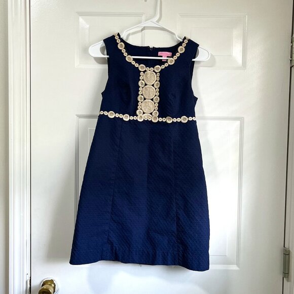 Lilly Pulitzer Dresses & Skirts - Lilly Pulitzer Navy Blue and Gold Lace Sleeveless Mini Dress Size 0